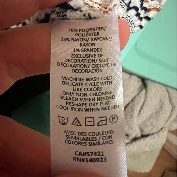 Striped Smocked Drape Sleeve Top L - Picture 6 of 6